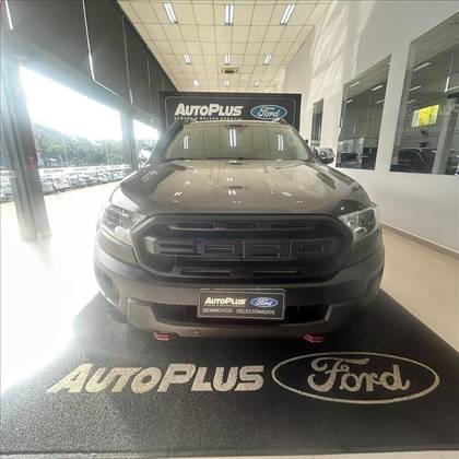 FORD RANGER 3.2 LIMITED 4X4 CD 20V DIESEL 4P AUTOMÁTICO FORD RANGER 3.2 LIMITED 4X4 CD 20V DIESEL 4P AUTOMÁTICO